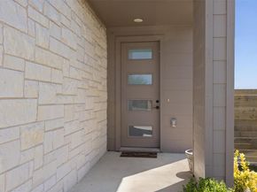 5315 La Crosse Ave 18, Austin TX 78739