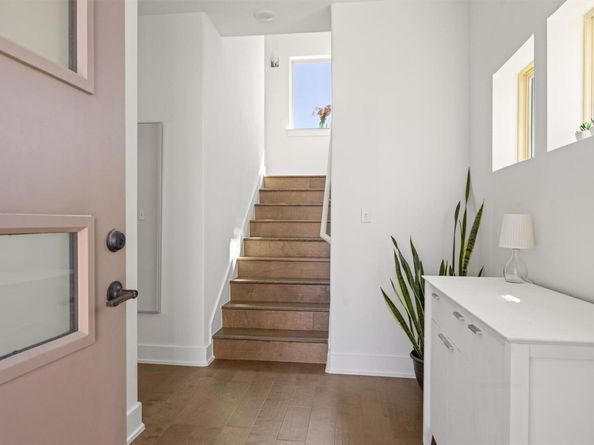 5315 La Crosse Ave 18, Austin TX 78739