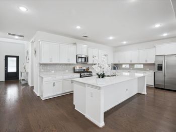 209 Crimson Rose CT