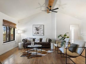 2008 Matthews LN, Austin TX 78745