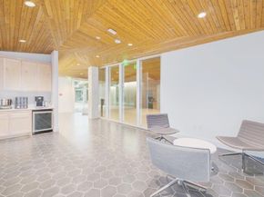 900 S 1st ST 403, Austin TX 78704