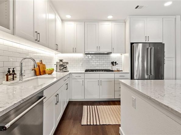 900 S 1st ST 403, Austin TX 78704