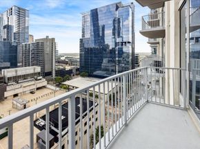 360 Nueces ST 1411, Austin TX 78701