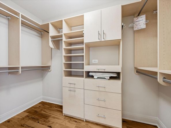 360 Nueces ST 1411, Austin TX 78701