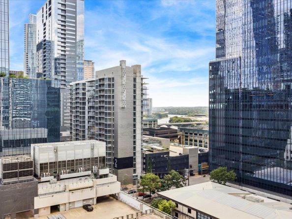 360 Nueces ST 1411, Austin TX 78701