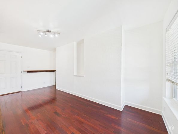 2020 S Congress Ave 1209, Austin TX 78704