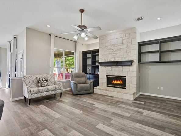 8802 Pepper Rock DR, Austin TX 78717