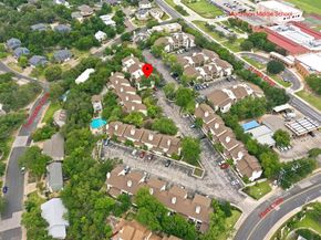 6910 Hart LN 912, Austin TX 78731