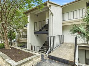 6910 Hart LN 912, Austin TX 78731