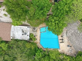 6910 Hart LN 912, Austin TX 78731