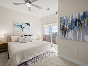 2827 Manor RD 3105, Austin TX 78722