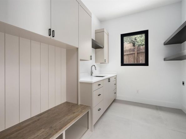 13701 Montview DR, Austin TX 78732