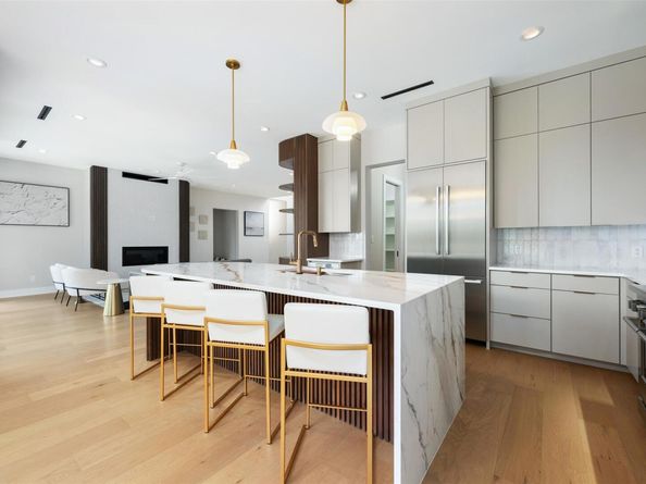 13701 Montview DR, Austin TX 78732