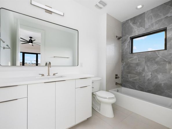 13701 Montview DR, Austin TX 78732
