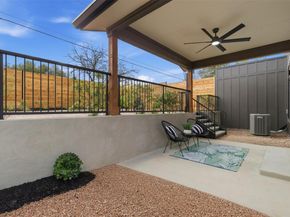 8115 Rockwood LN B, Austin TX 78757
