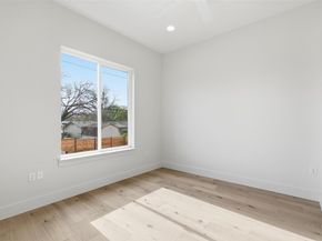 8115 Rockwood LN B, Austin TX 78757