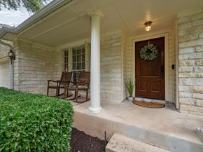 8112 Luling LN, Austin TX 78729