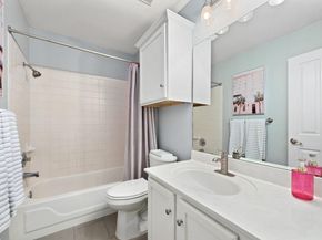 8112 Luling LN, Austin TX 78729