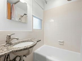 1110 W 22nd ST 1, Austin TX 78705