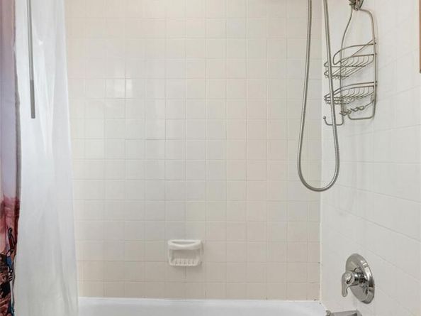 1110 W 22nd ST 1, Austin TX 78705