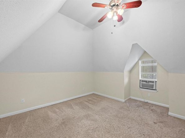 1110 W 22nd ST 1, Austin TX 78705