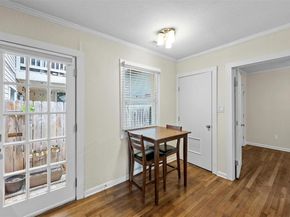1110 W 22nd ST 1, Austin TX 78705
