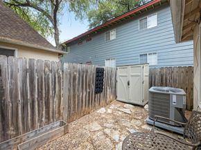 1110 W 22nd ST 1, Austin TX 78705