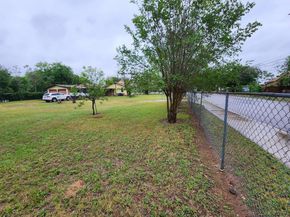 808 Montopolis DR, Austin TX 78741