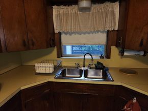 808 Montopolis DR, Austin TX 78741