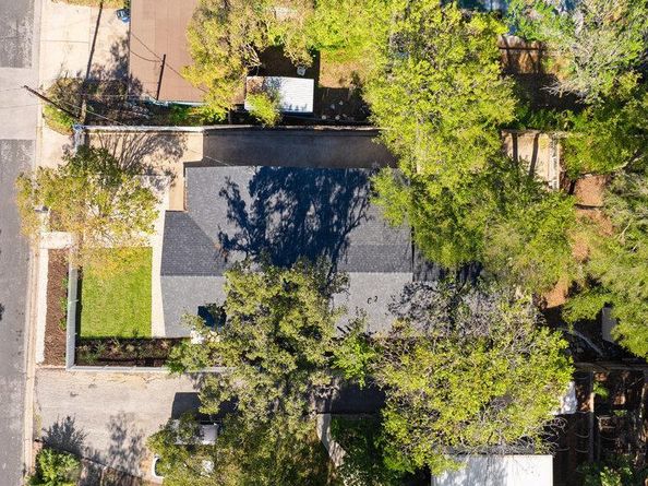 1505 Summit ST, Austin TX 78741