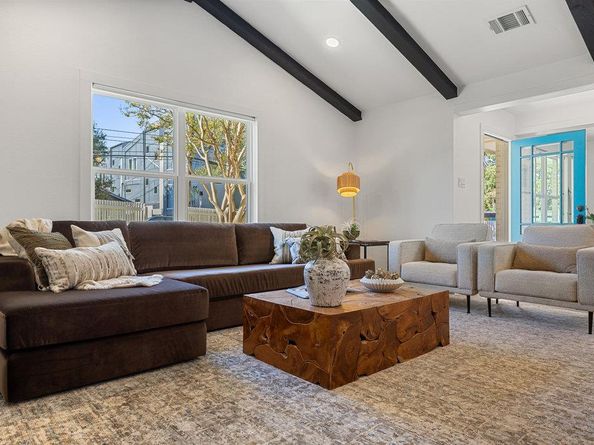 1505 Summit ST, Austin TX 78741