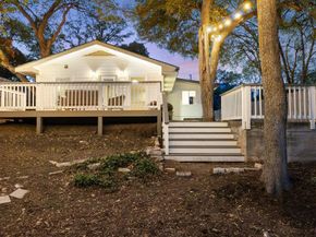 1505 Summit ST, Austin TX 78741
