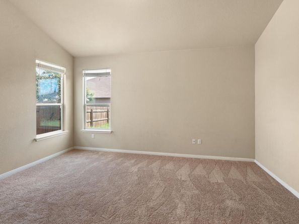 1404 Elbe ST, Pflugerville TX 78660