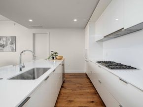 44 East Ave 4305, Austin TX 78701