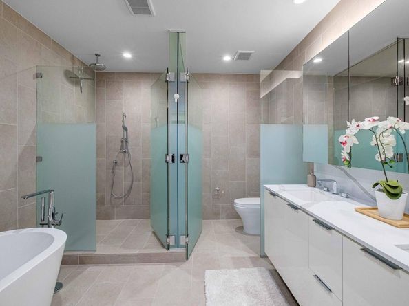 44 East Ave 4305, Austin TX 78701