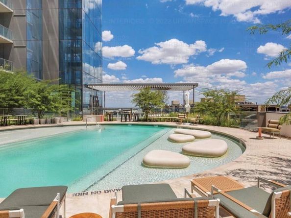 44 East Ave 4305, Austin TX 78701