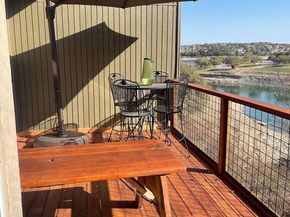 329 S Venture BLVD S, Point Venture TX 78645