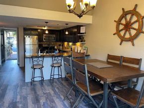 329 S Venture BLVD S, Point Venture TX 78645
