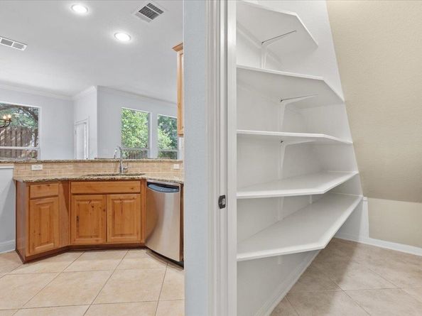 15317 Origins LN 203, Austin TX 78734