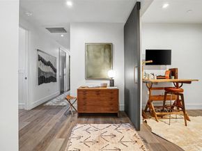 501 West Ave 1207, Austin TX 78701