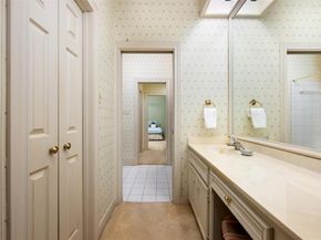 52 Club Estates PKWY, The Hills TX 78738