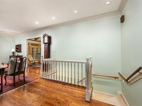 52 Club Estates PKWY, The Hills TX 78738