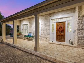 52 Club Estates PKWY, The Hills TX 78738