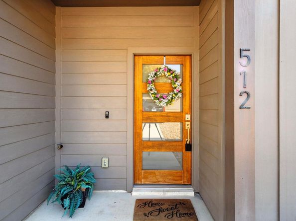 512 Palmer DR, Point Venture TX 78645