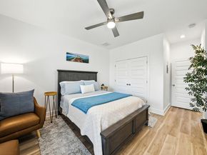 512 Palmer DR, Point Venture TX 78645