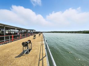 512 Palmer DR, Point Venture TX 78645