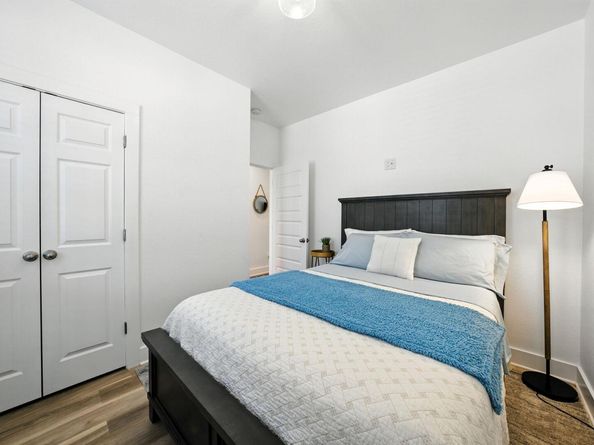 512 Palmer DR, Point Venture TX 78645