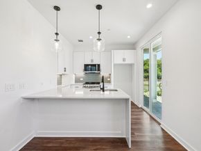 2414 Drew LN 3, Austin TX 78748