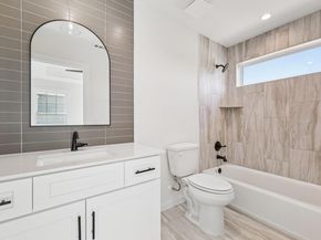 2414 Drew LN 3, Austin TX 78748