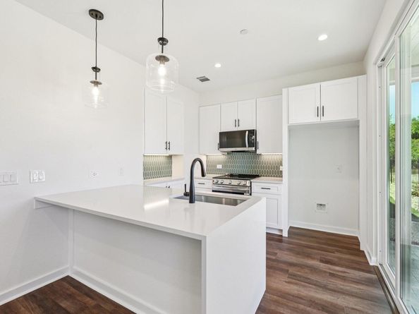 2414 Drew LN 3, Austin TX 78748